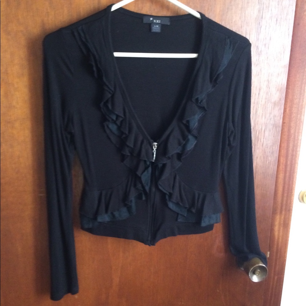 A top that is can be worn with or without a tee